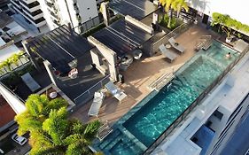 TIME Ponta Verde, Piscina Rooftop, 200m Praia, Wifi fast e Garagem